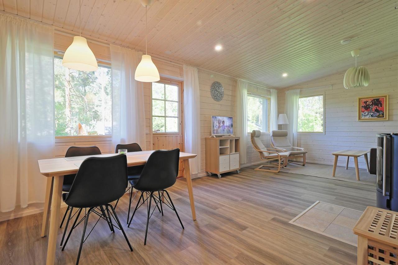 Villa Maria Cottages Jaala エクステリア 写真