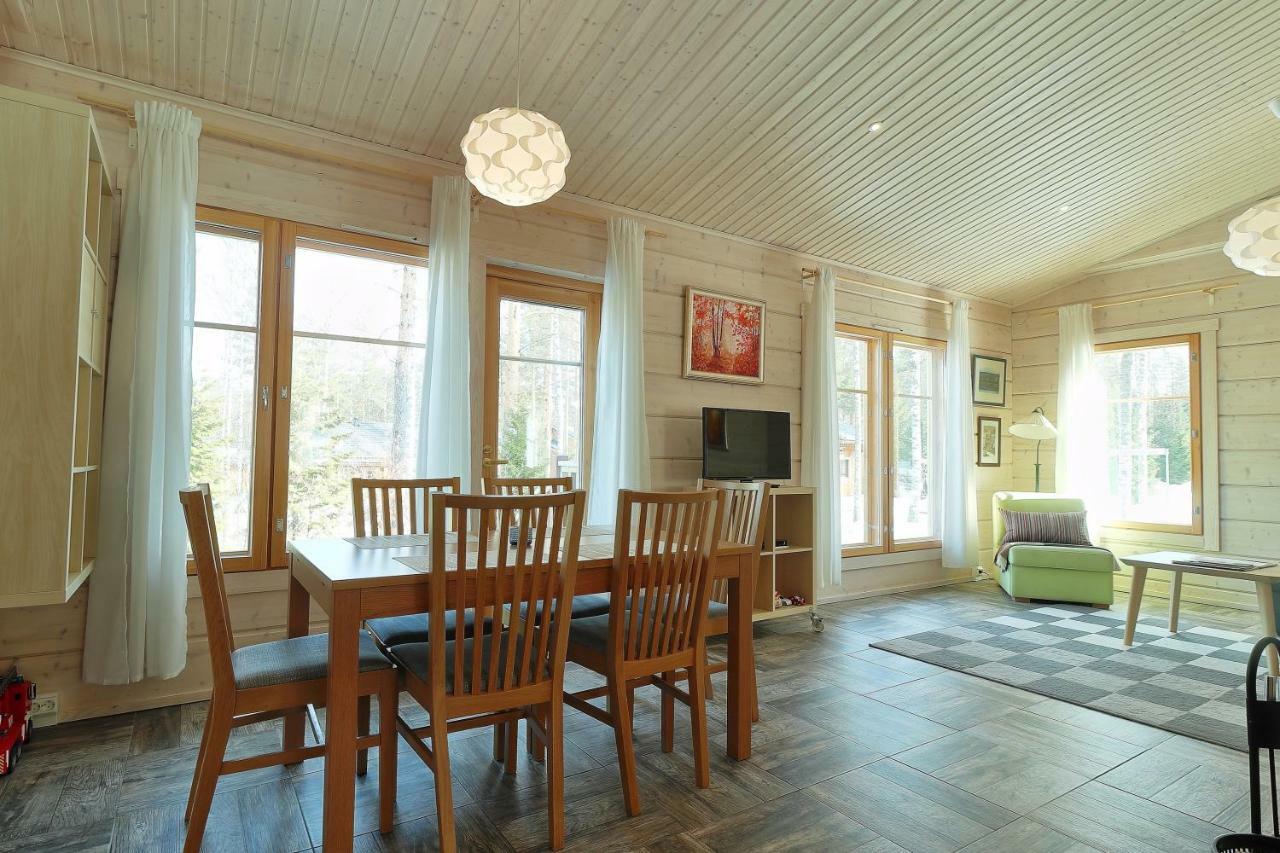 Villa Maria Cottages Jaala エクステリア 写真